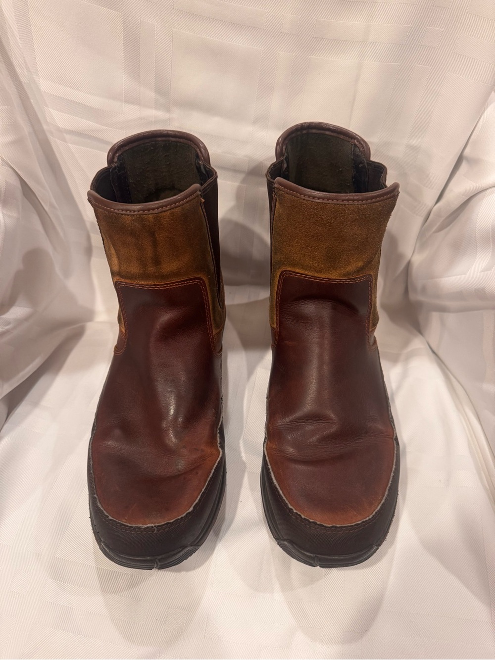 UGG Men's Brown and Tan Leather Pull-On Boots